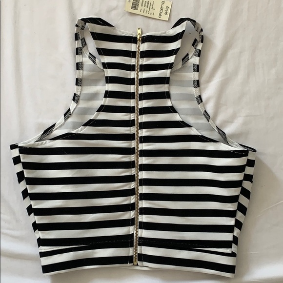 Arden B Black & White Striped Crop Top - Small - Picture 2 of 4